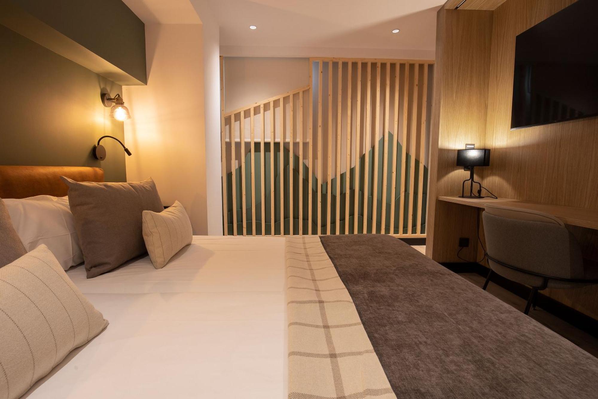 Quadruple Room,1630862190:JPEG